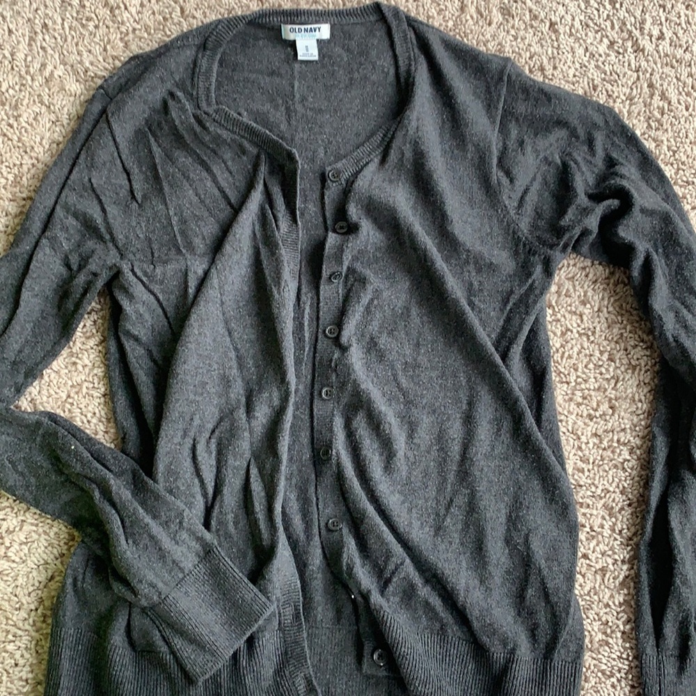 Old navy sweater